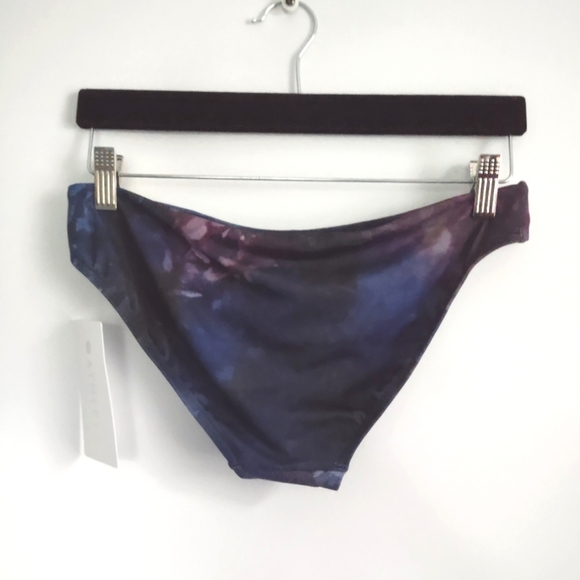 Athleta NWT XS Supernova Tie Dye Med Seat Bottom Bikini Swim 571998 Purple Blue - Picture 4 of 6